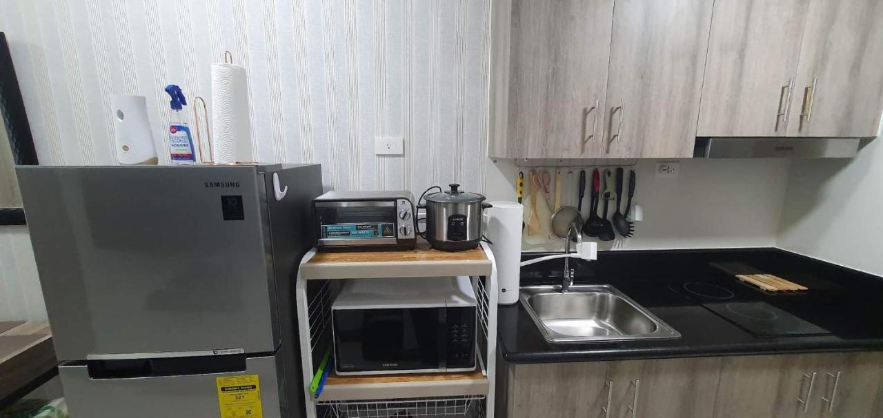 Schoenes Apartment Mit Pool-Nutzung 马尼拉 外观 照片