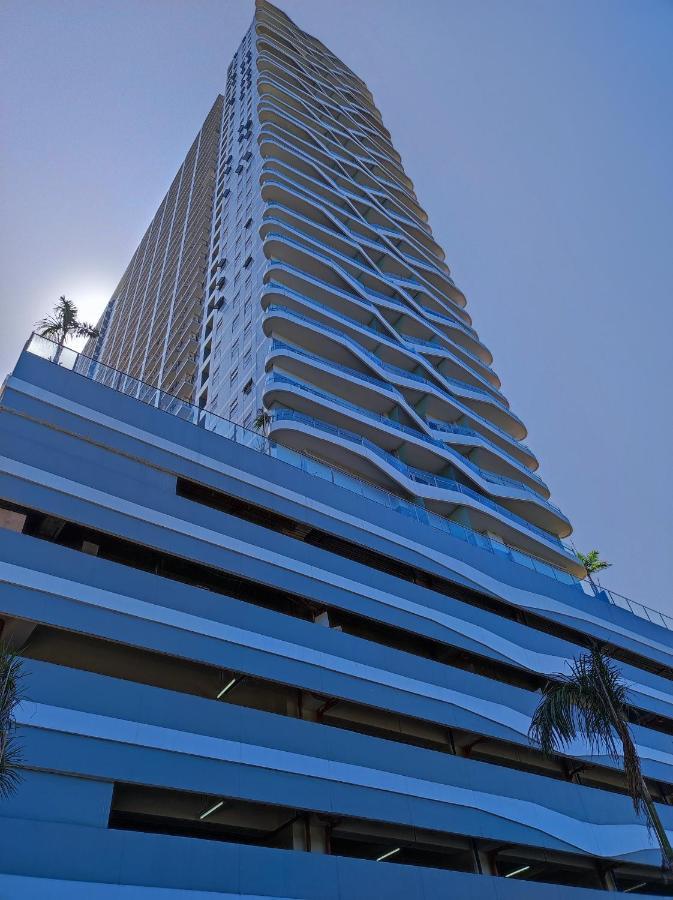 Schoenes Apartment Mit Pool-Nutzung 马尼拉 外观 照片