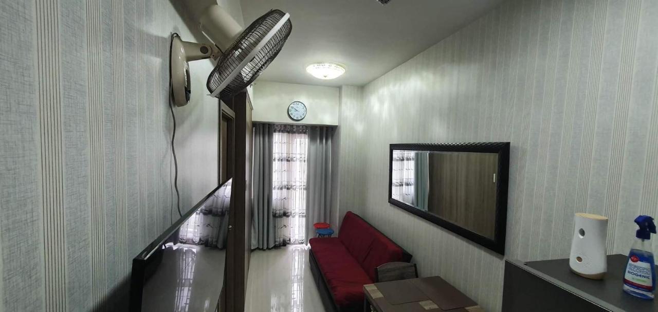 Schoenes Apartment Mit Pool-Nutzung 马尼拉 外观 照片