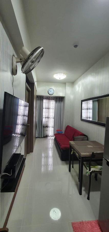 Schoenes Apartment Mit Pool-Nutzung 马尼拉 外观 照片