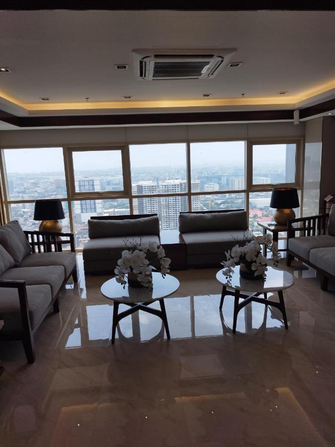 Schoenes Apartment Mit Pool-Nutzung 马尼拉 外观 照片