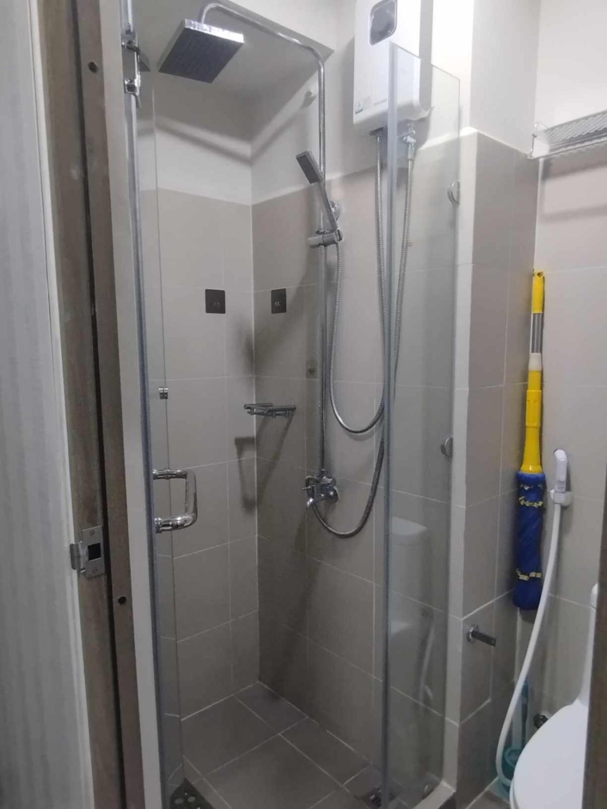 Schoenes Apartment Mit Pool-Nutzung 马尼拉 外观 照片
